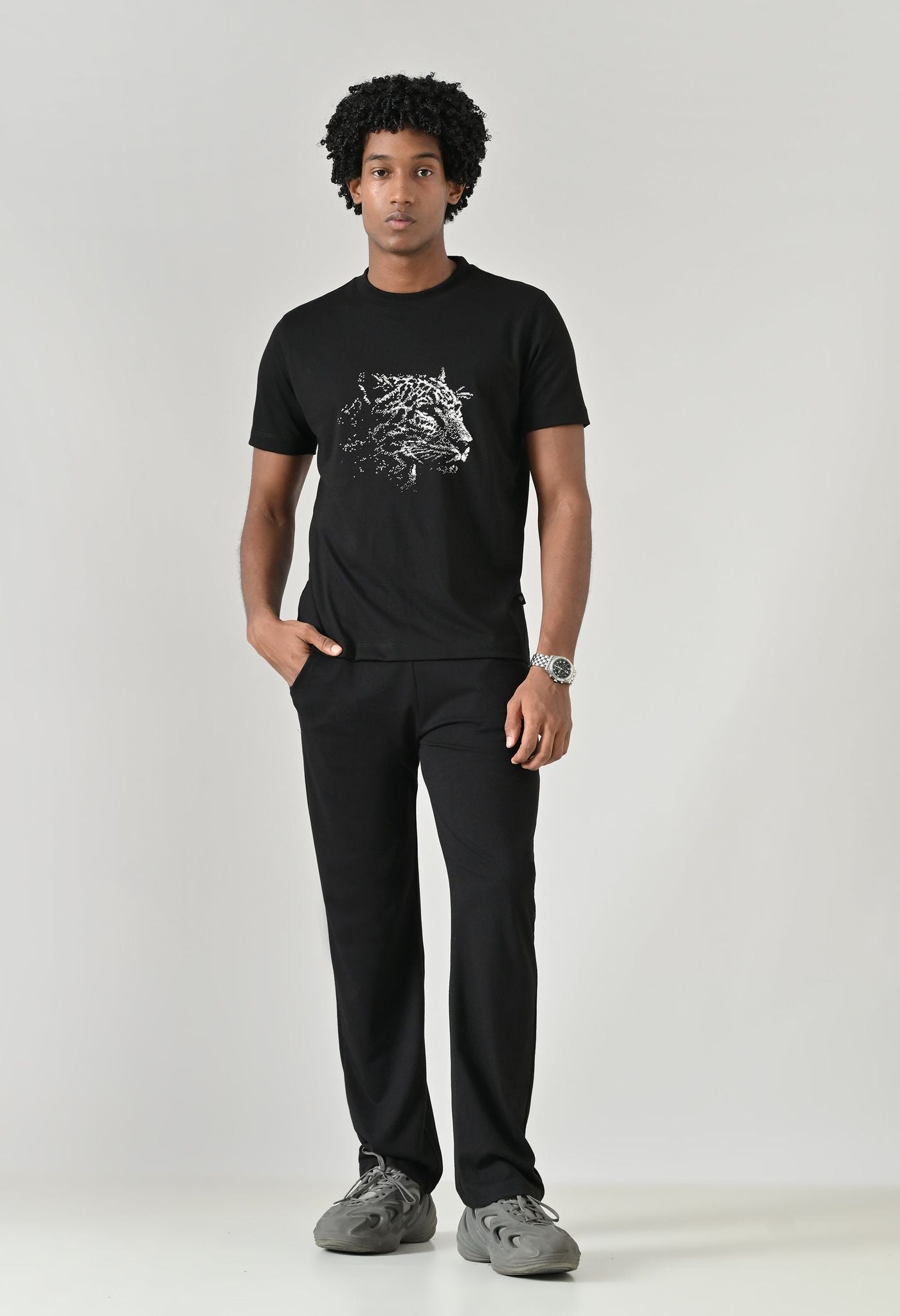 RS Tiger | Round Neck T-shirt